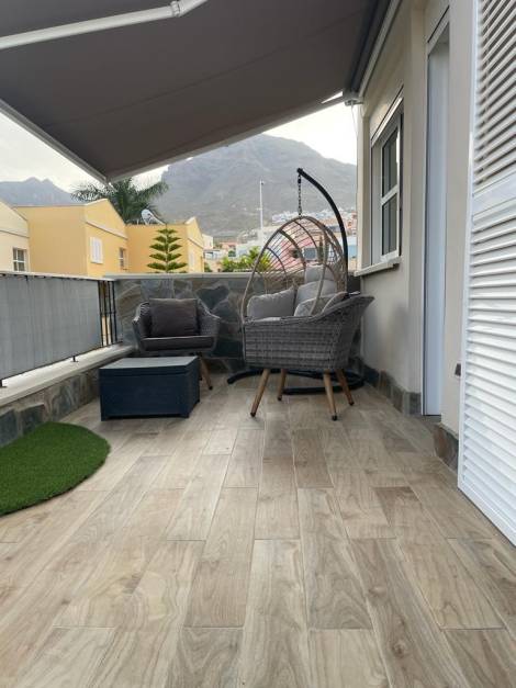 Semi-detached house for sale in  Playas de Fañabé, Spain - 050931