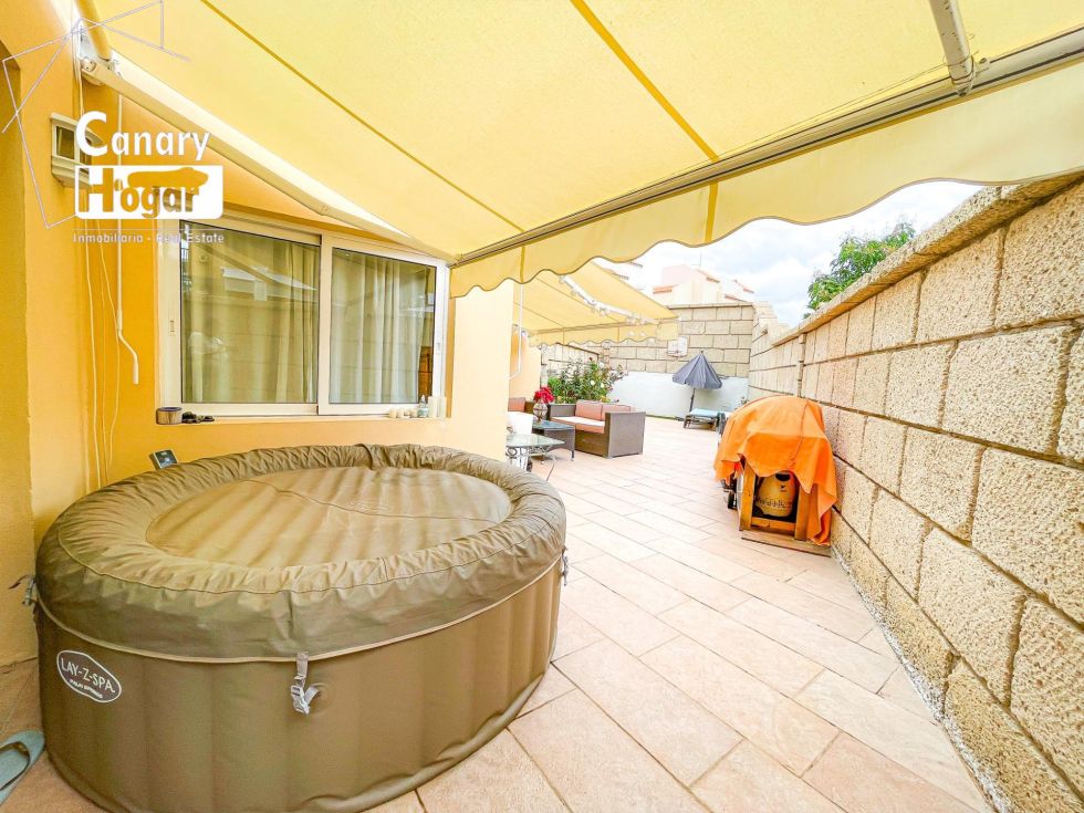 Semi-detached house for sale in  Playas de Fañabé, Spain - 056891