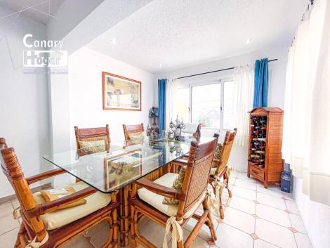 Semi-detached house for sale in  Playas de Fañabé, Spain - 056891