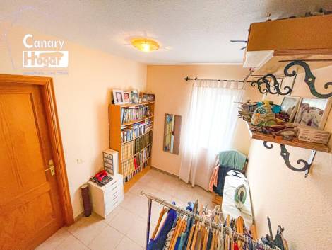 Semi-detached house for sale in  Playas de Fañabé, Spain - 056891