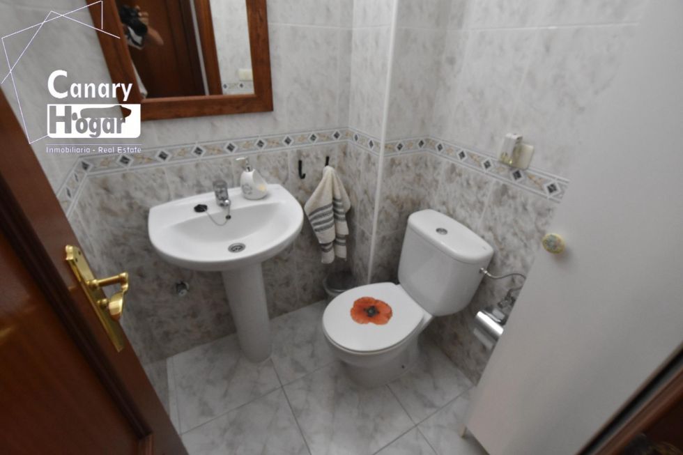 Semi-detached house for sale in  El Médano, Spain - 057581