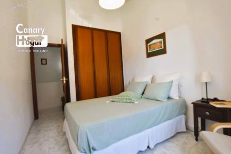 Semi-detached house for sale in  El Médano, Spain - 057581