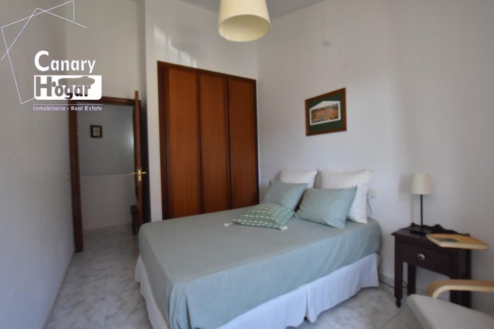 Semi-detached house for sale in  El Médano, Spain - 057581