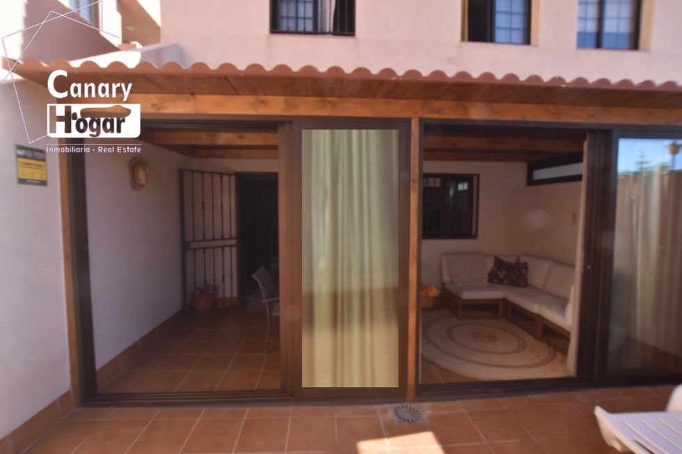 Semi-detached house for sale in  El Médano, Spain - 057581
