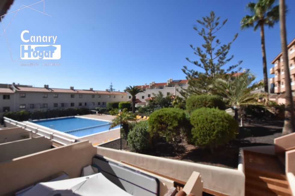 Semi-detached house for sale in  El Médano, Spain - 057581