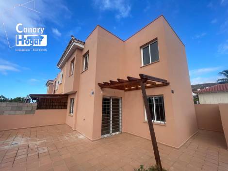Semi-detached house for sale in  Palm-Mar, Spain - 057771