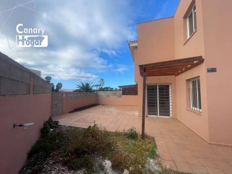 Semi-detached house for sale in  Palm-Mar, Spain - 057771