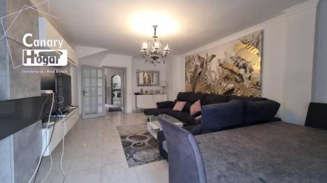 Semi-detached house for sale in  Playa de las Américas, Spain - 057961