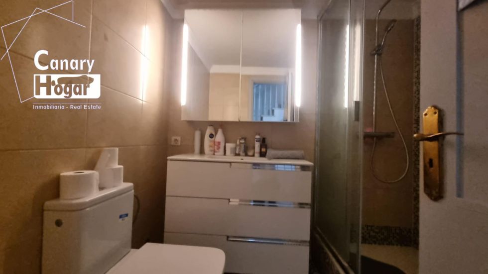 Semi-detached house for sale in  Playa de las Américas, Spain - 057961