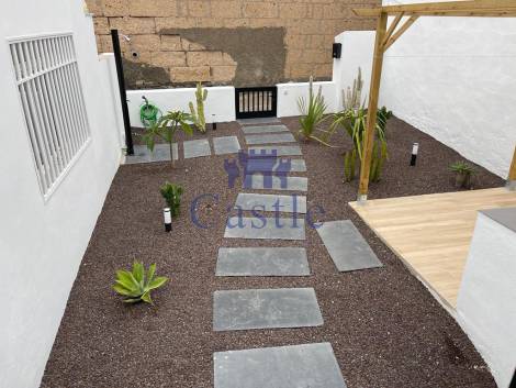 Semi-detached house for sale in  Las Vegas, Spain - 24465