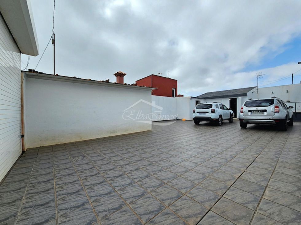 Semi-detached house for sale in  La Laguna, Spain - 5631