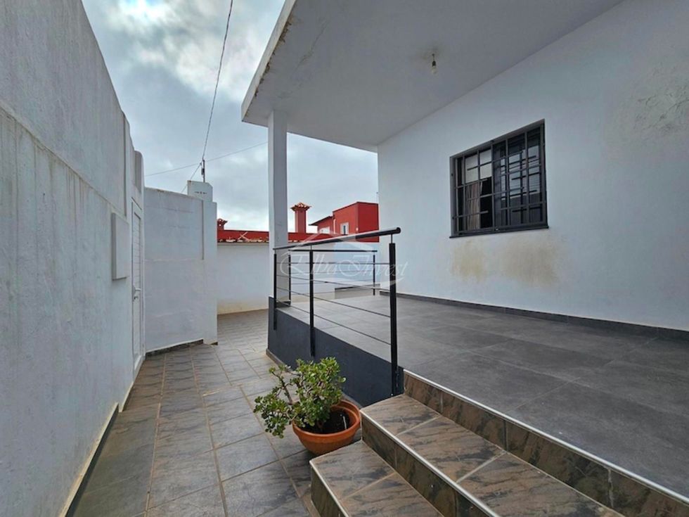 Semi-detached house for sale in  La Laguna, Spain - 5631