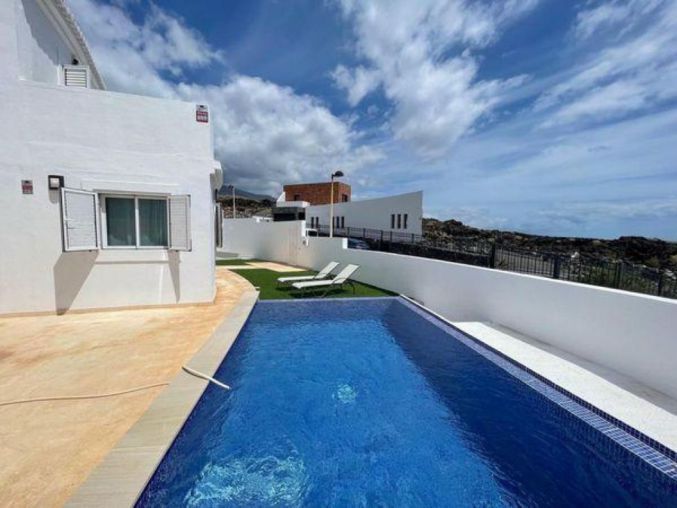 Semi-detached house for sale in  Fasnia, Spain - MTH008