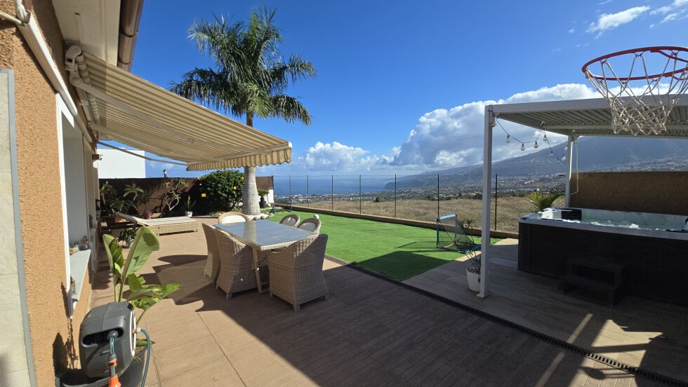 Semi-detached house for sale in  La Orotava, Spain - TRC-3068