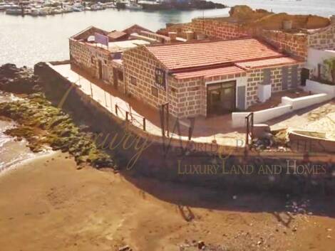 Store for sale in  Arona, Spain - LWP4352 Local Comercial en Las Galletas