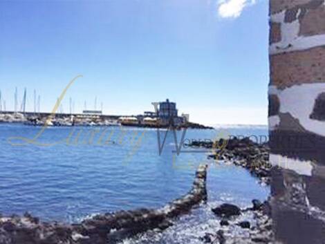 Store for sale in  Arona, Spain - LWP4352 Local Comercial en Las Galletas