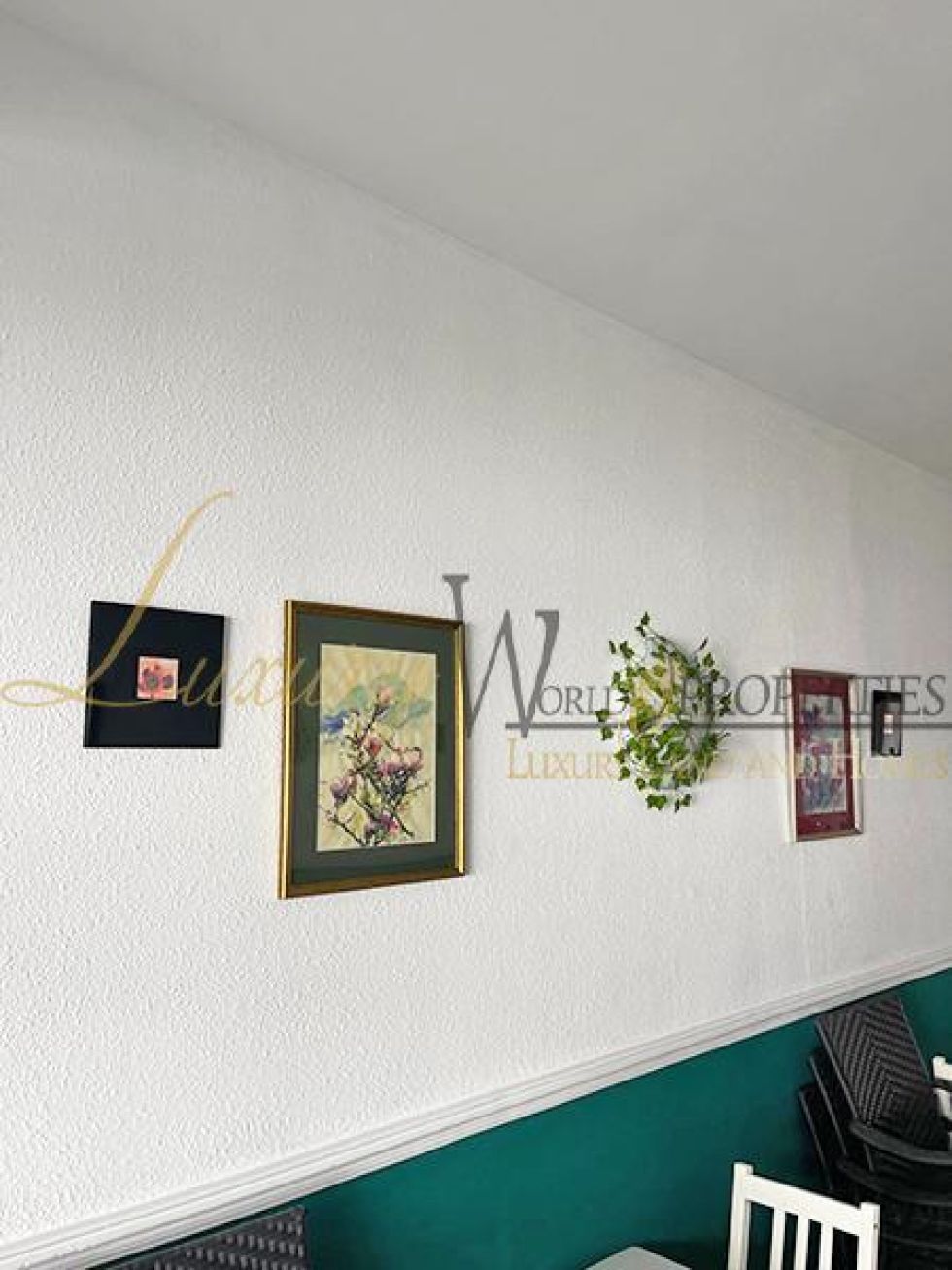 Store for sale in  Arona, Spain - LWP4696L Restaurante en Los Cristianos L