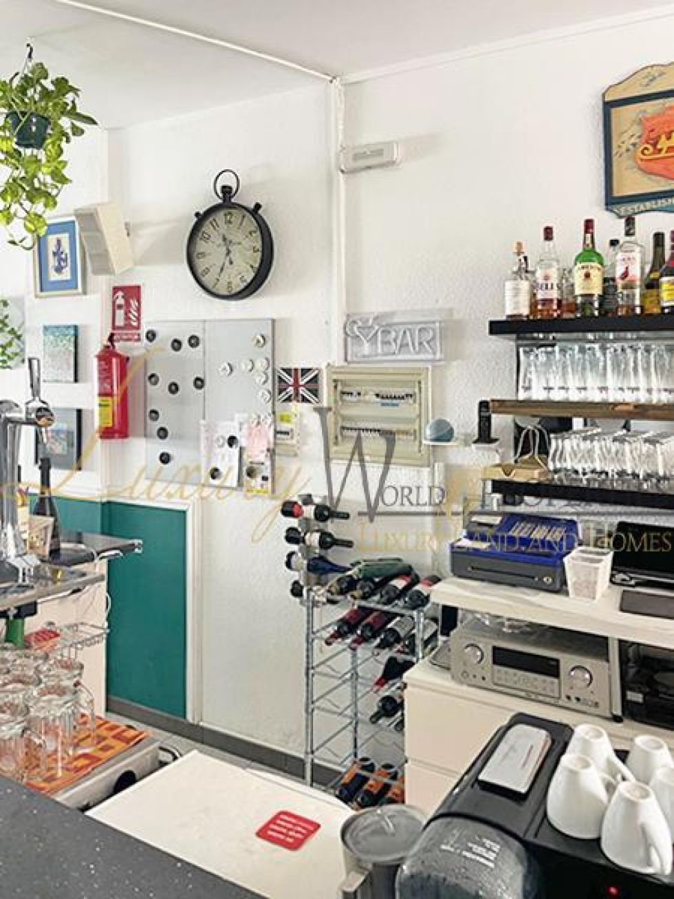Store for sale in  Arona, Spain - LWP4696L Restaurante en Los Cristianos L
