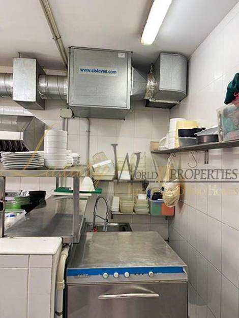 Store for sale in  Arona, Spain - LWP4696L Restaurante en Los Cristianos L