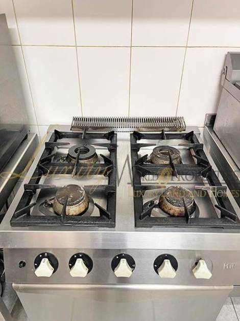 Store for sale in  Arona, Spain - LWP4696L Restaurante en Los Cristianos L