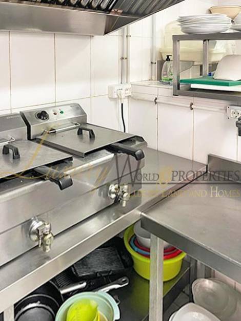 Store for sale in  Arona, Spain - LWP4696L Restaurante en Los Cristianos L