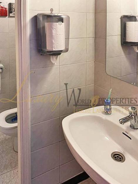 Store for sale in  Arona, Spain - LWP4696L Restaurante en Los Cristianos L