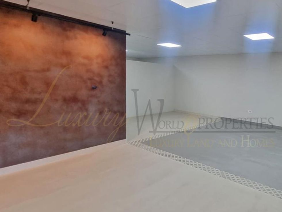 Store for sale in  Arona, Spain - LWP4772 Local Comercial en Los Cristiano