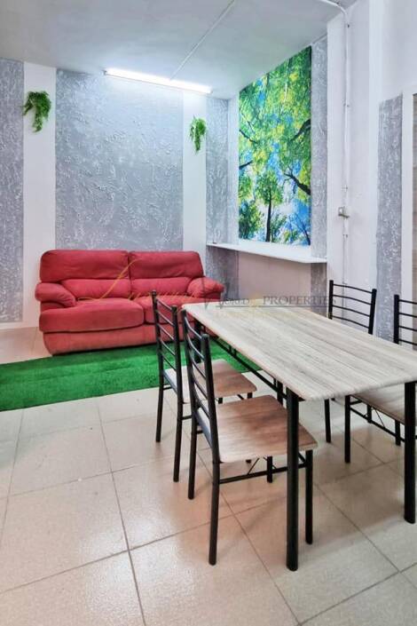 Store for sale in  Arona, Spain - LWP7045 Apartment en Los Cristianos