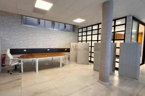 Store for sale in  Arona, Spain - LWP7111L Local en Valle San Lorenzo