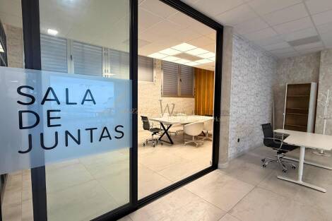 Store for sale in  Arona, Spain - LWP7111L Local en Valle San Lorenzo