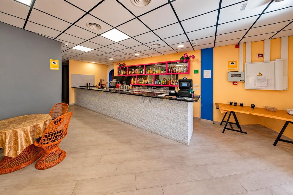 Store for sale in  Arona, Spain - LWP7144 Traspaso Local-Costa de Silencio