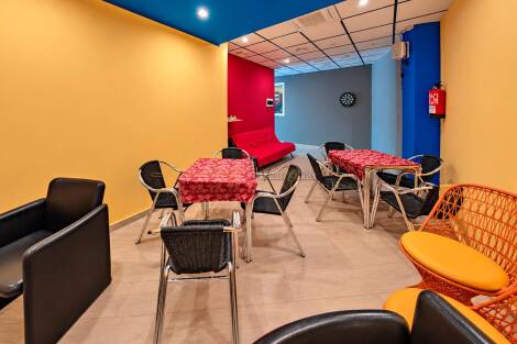 Store for sale in  Arona, Spain - LWP7144 Traspaso Local-Costa de Silencio