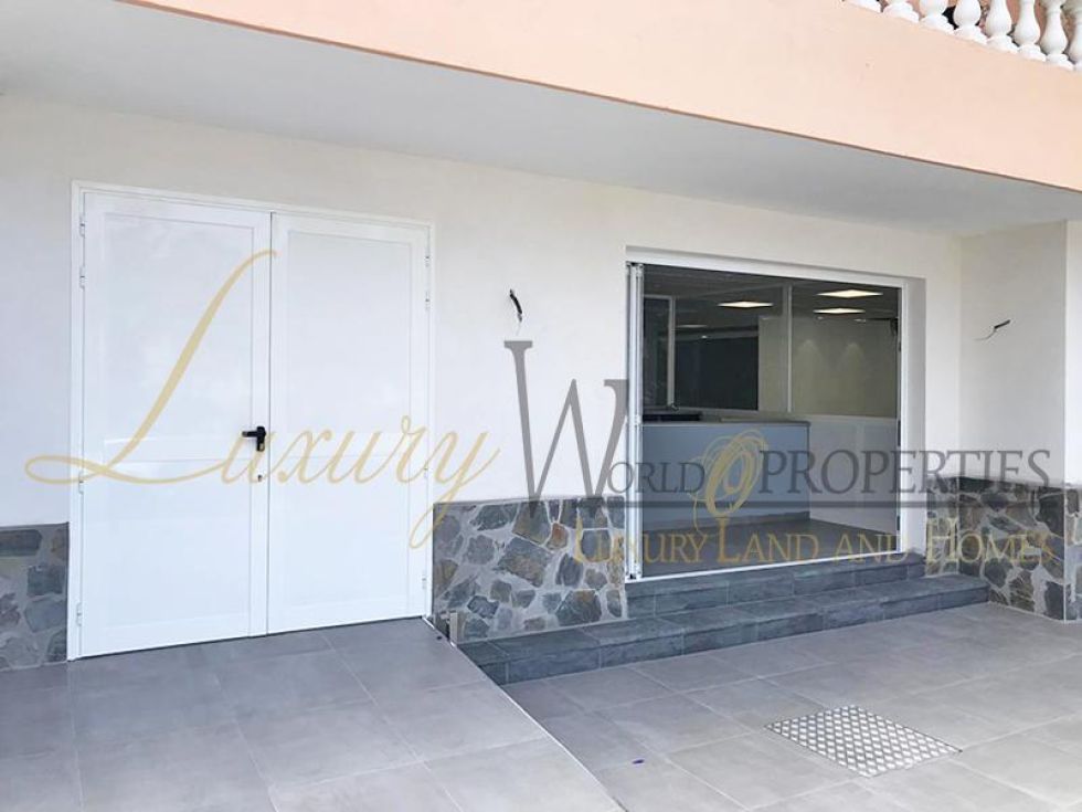 Store for sale in  Costa Adeje, Spain - LWP4590 Local Comercial-San Eugenio Alto