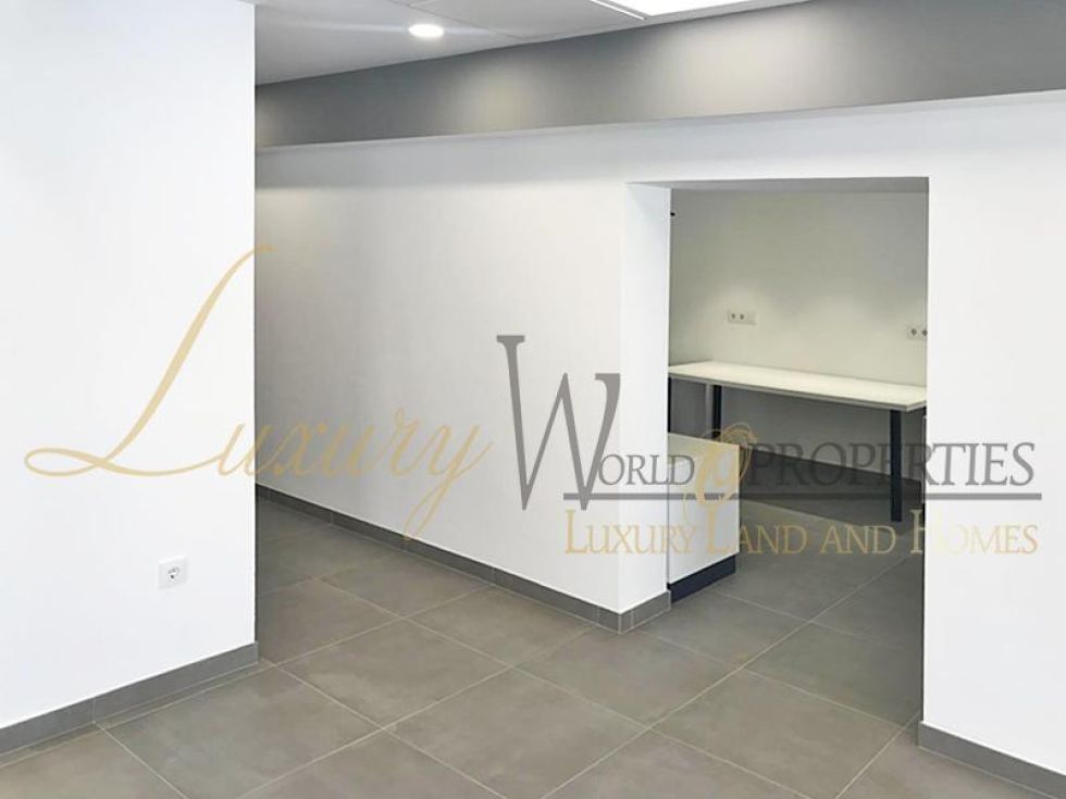 Store for sale in  Costa Adeje, Spain - LWP4590 Local Comercial-San Eugenio Alto