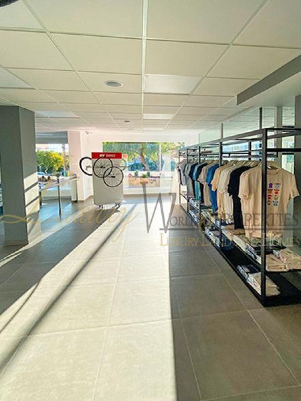 Store for sale in  Costa Adeje, Spain - LWP4590 Local Comercial-San Eugenio Alto