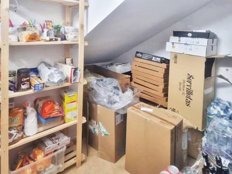 Store for sale in  Guía de Isora, Spain - LWP4936 Traspaso Heladería-Playa San Jua