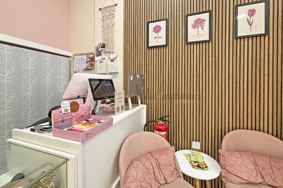 Store for sale in  Playa de las Américas, Spain - LWP7070L Parque Santiago 3 -Las Americas