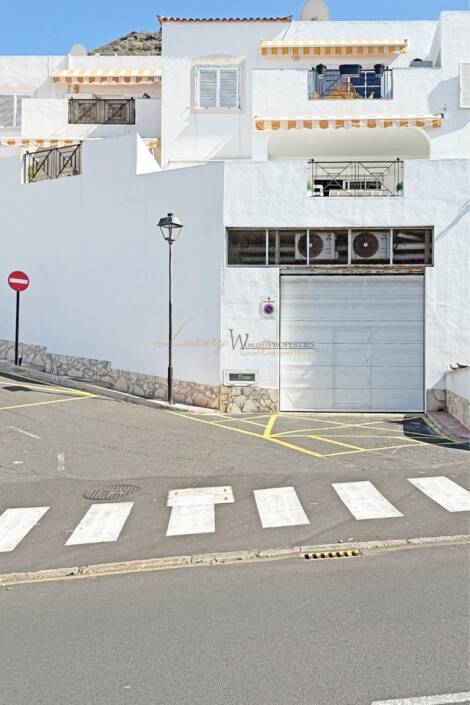 Store for sale in  Torviscas Bajo, Spain - LWP5078L Balcon del Atlantico-Torviscas