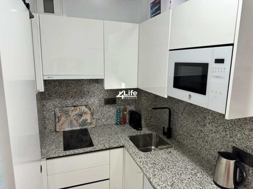 Studio for sale in  Arona, Spain - DB-2706241