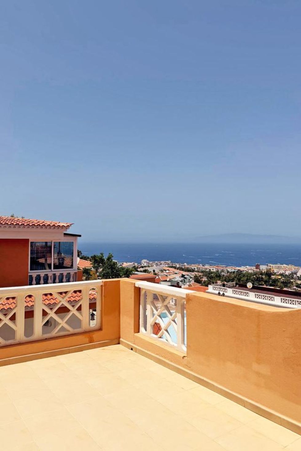 Studio for sale in  Costa Adeje, Spain - LWP5060 Ocean View - San Eugenio Alto