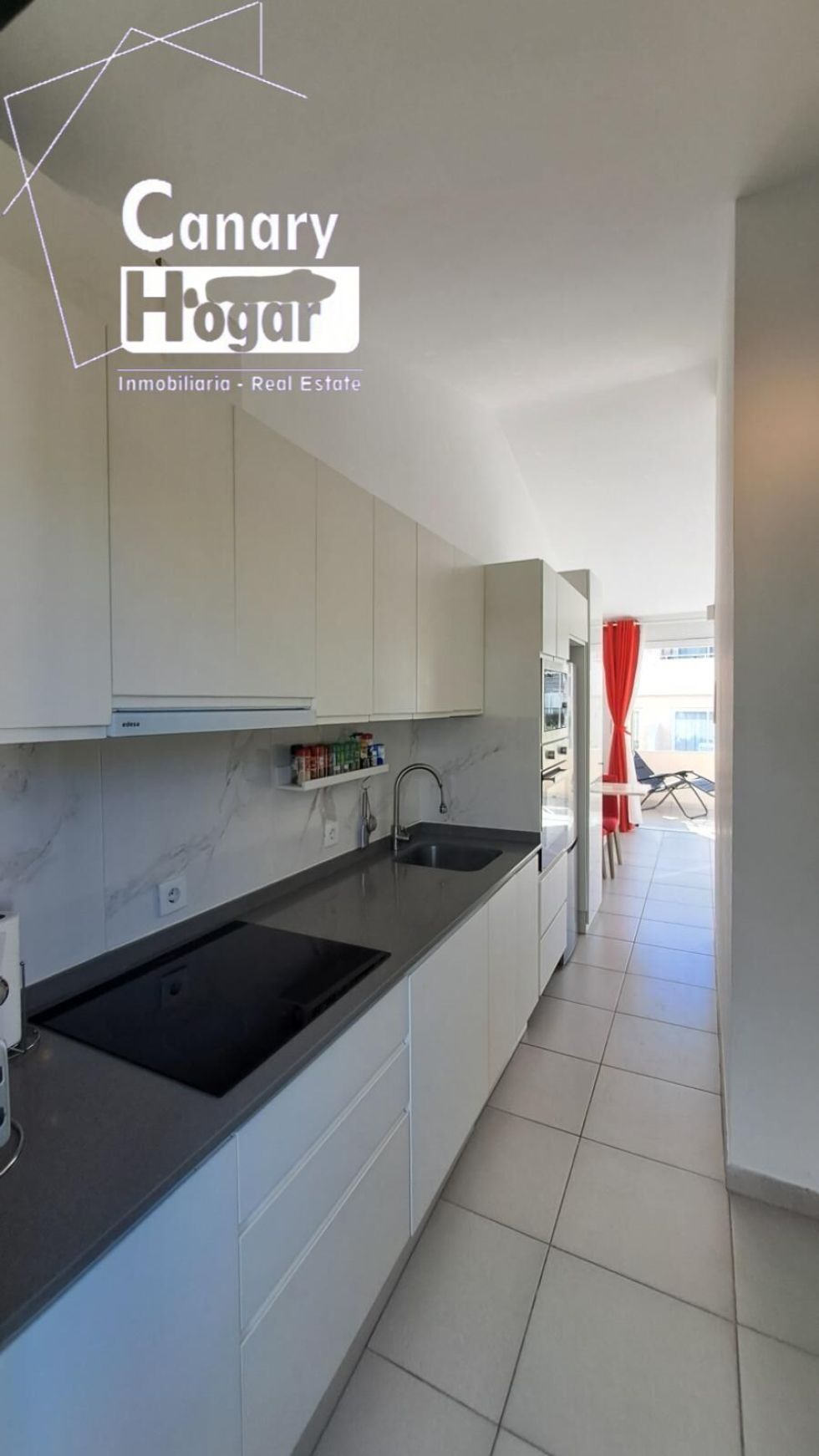 Studio for sale in  Playa de las Américas, Spain - 057821