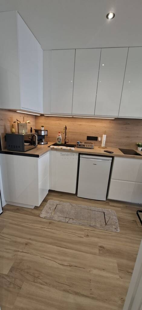 Studio for sale in  Paraiso del Sur, Adeje, Espana - tr-3075