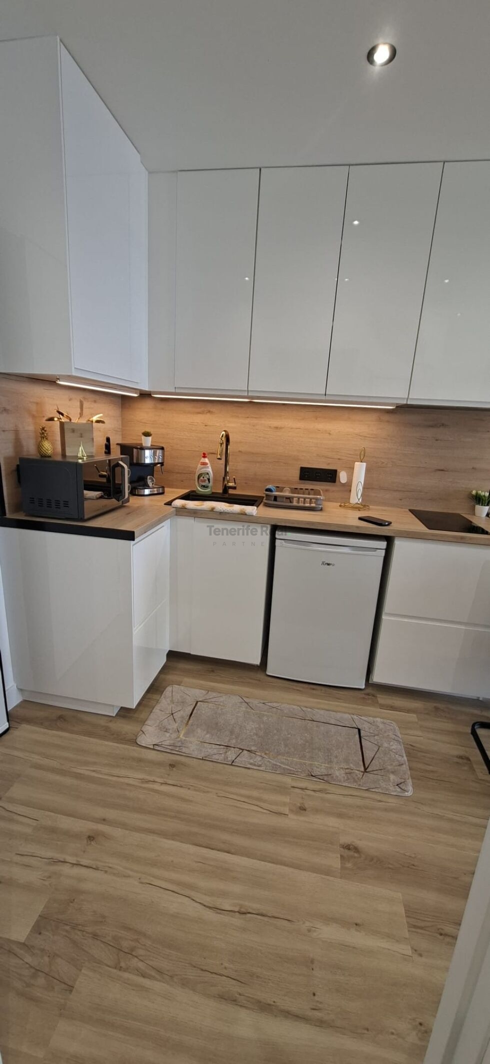 Studio for sale in  Paraiso del Sur, Adeje, Espana - tr-3075