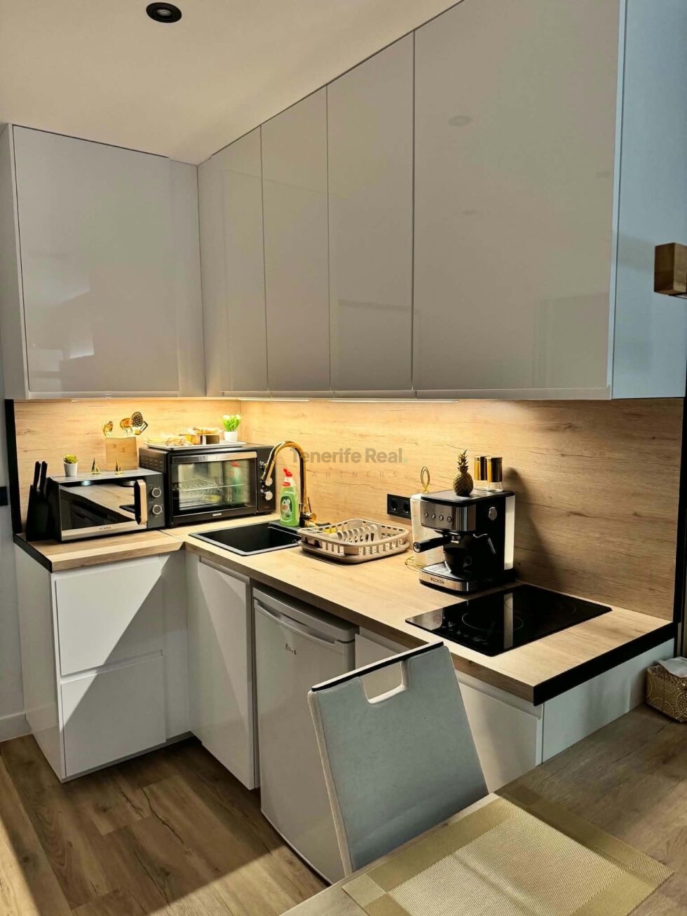 Studio for sale in  Paraiso del Sur, Adeje, Espana - tr-3075
