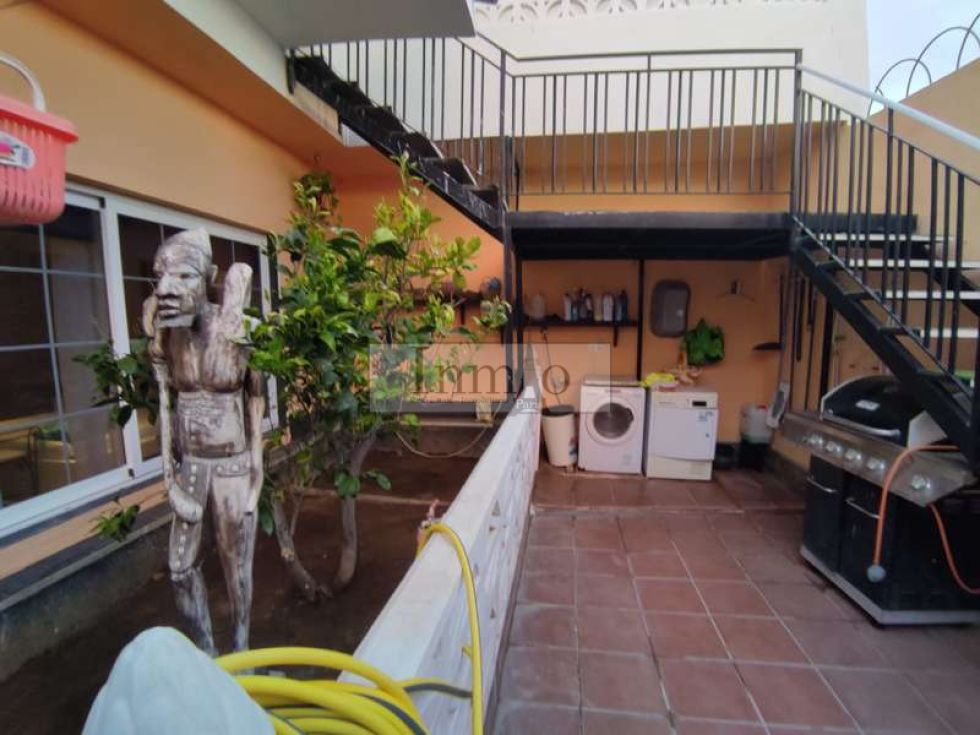 Townhouse for sale in  Arona, Spain - 419817