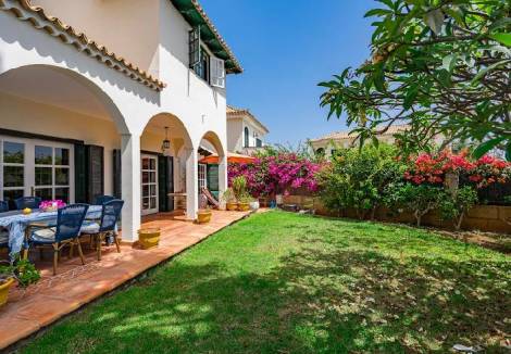 Townhouse for sale in  Chayofa, Spanyolország - TRC-2631