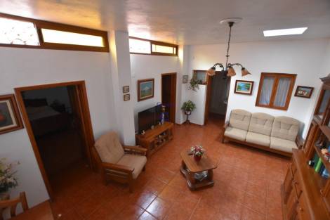 Townhouse for sale in  Chío, Spain - 041691