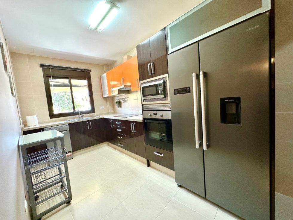 Townhouse for sale in  Cho, Španielsko - TRC-2529