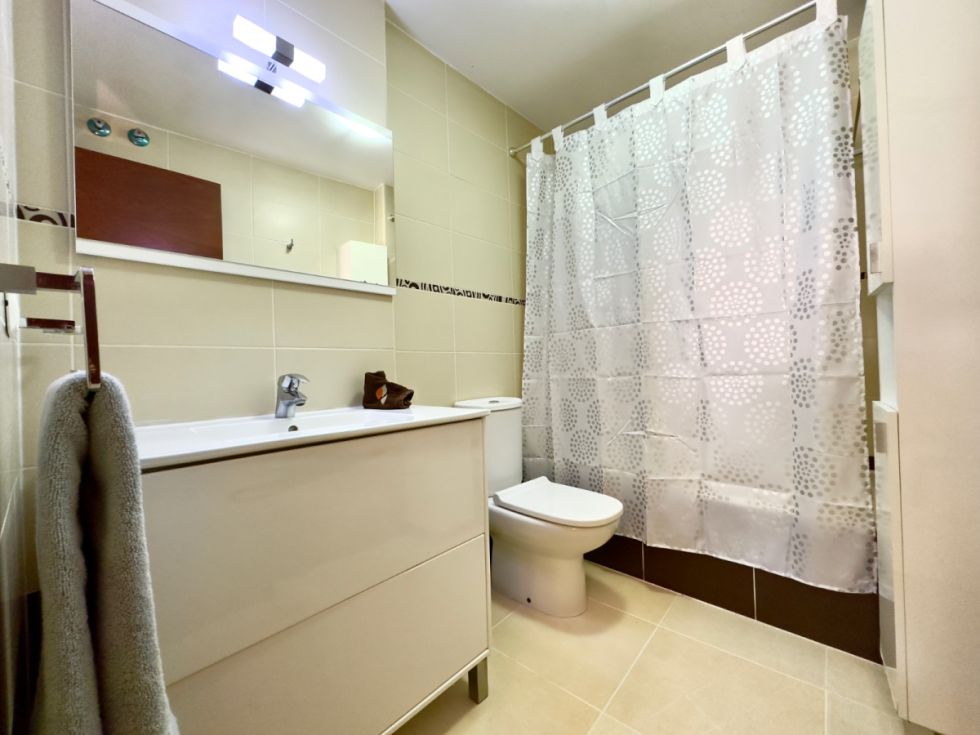 Townhouse for sale in  Cho, Španielsko - TRC-2529