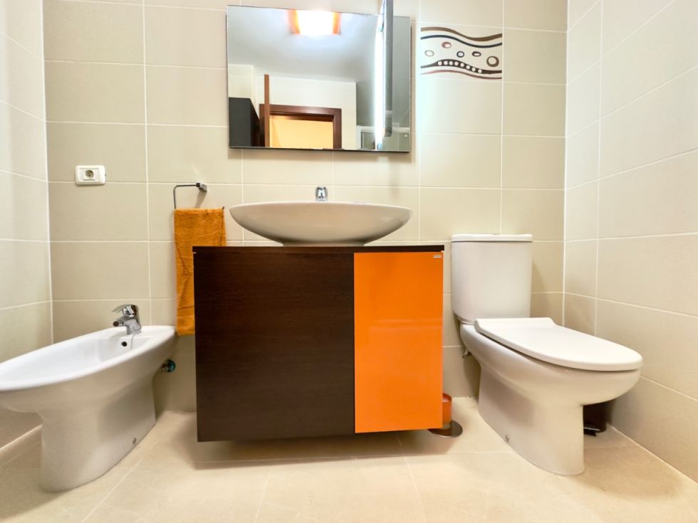 Townhouse for sale in  Cho, Španielsko - TRC-2529
